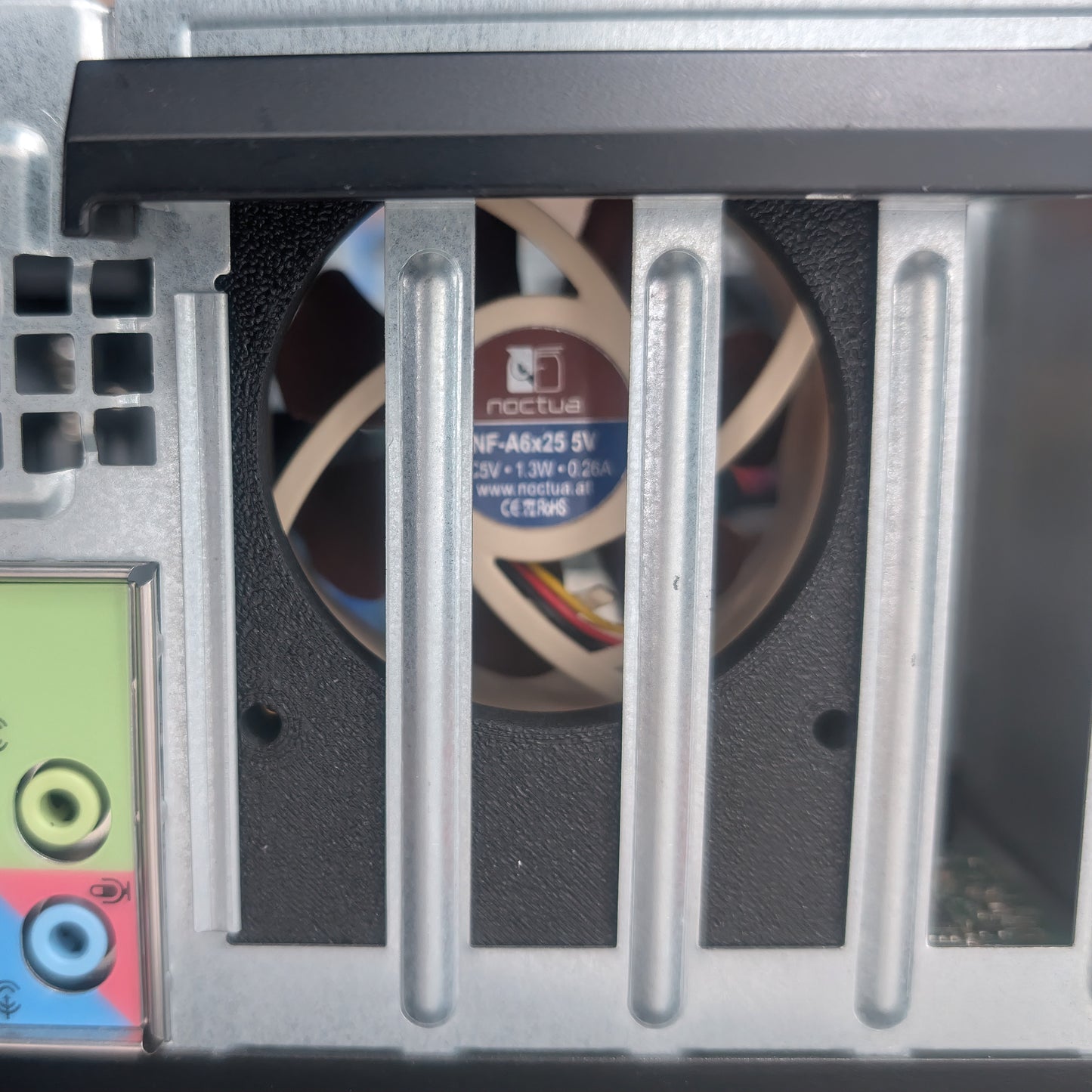 Low Profile 60mm PCI PLA PC Fan Mount